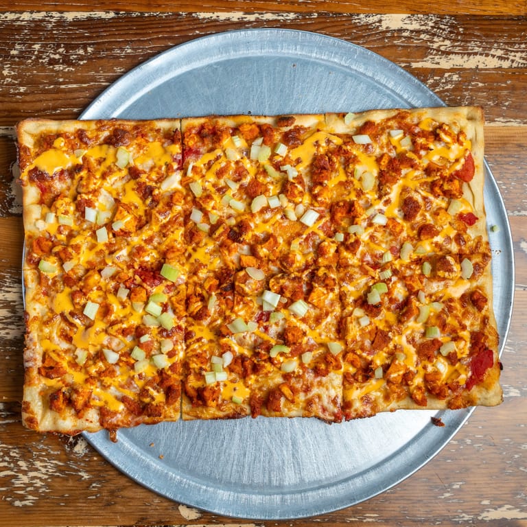 BBQ Chicken Pizza Delight