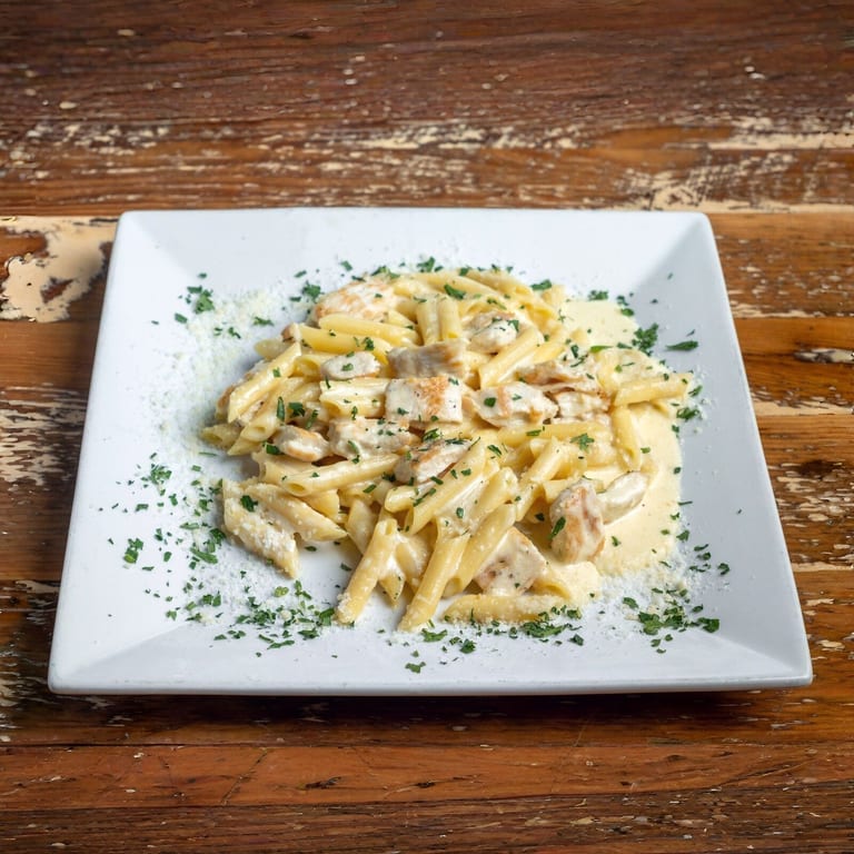 Delicious Chicken Alfredo